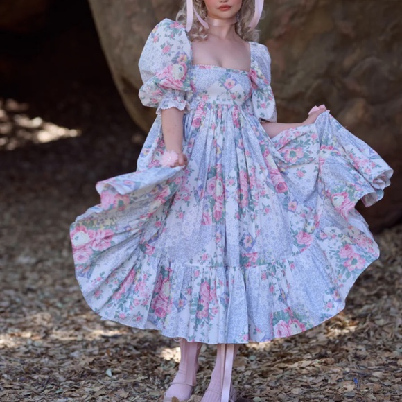 Selkie Floral Midi Dress in Pink and White - Picture 2 of 11
